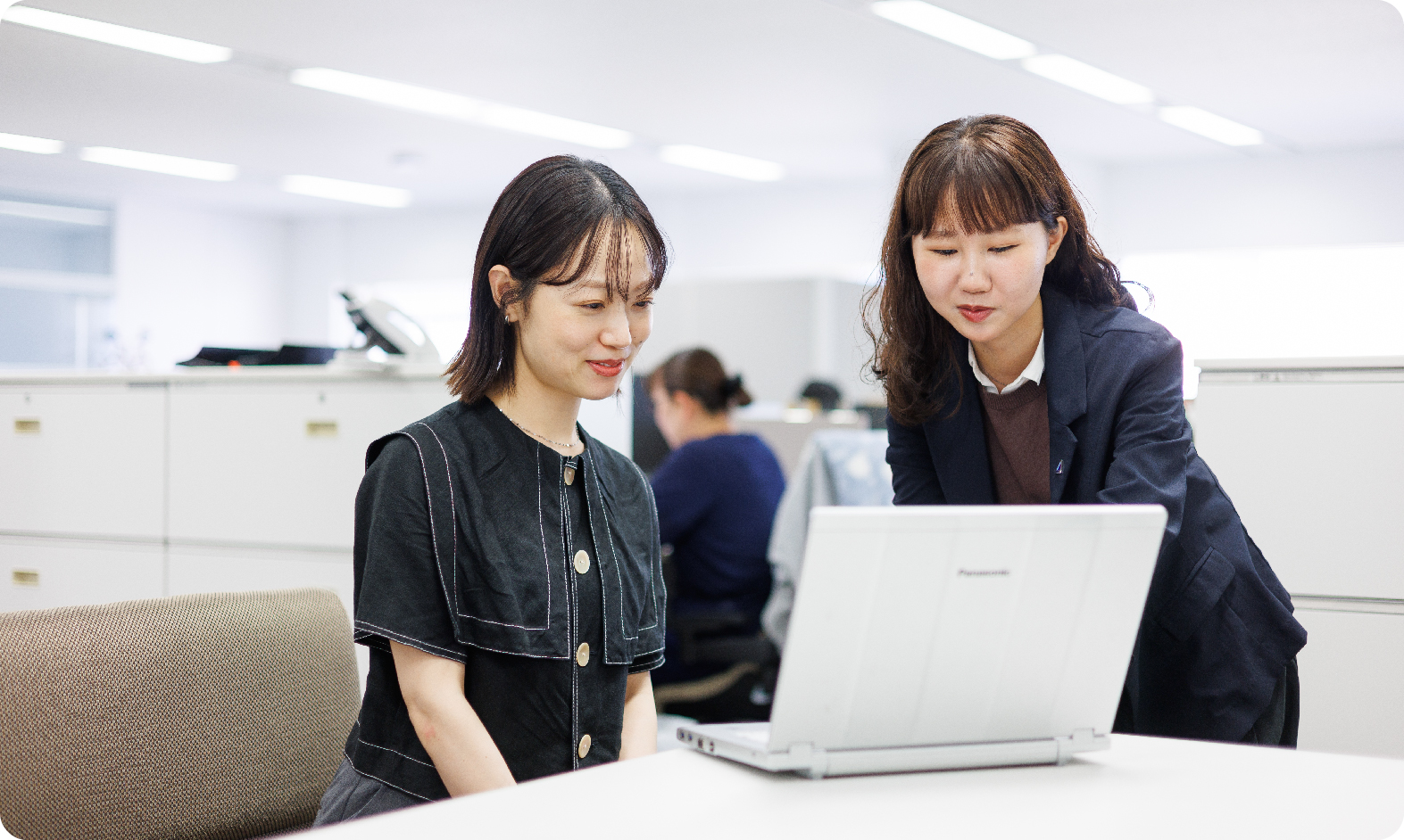 <p>ユーザーが見える仕事がしたい、<br />
そんな想いで入社しました</p>